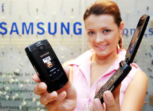 Samsung SGH-Z560