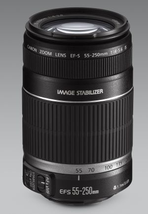 EF-S 55-250MM f/4-5.6 IS