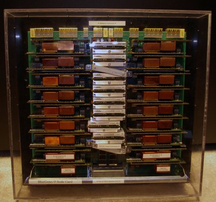 Vienas „IBM Blue Gene/P“ sistemos „rack“