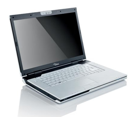 „Fujitsu Siemens Computers“ pristatė naujo dizaino kompiuterių seriją – AMILO 3000