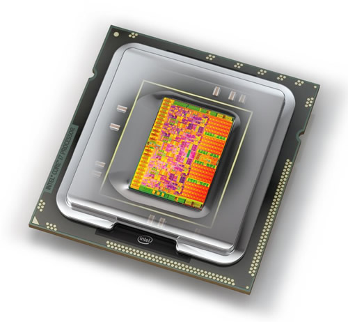 „Intel“ pristatė pažangų procesorių staliniams kompiuteriams „Intel Core i7“