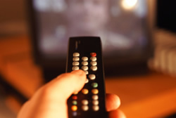 Tyrimas: nemokamos interneto paslaugos smukdo televiziją