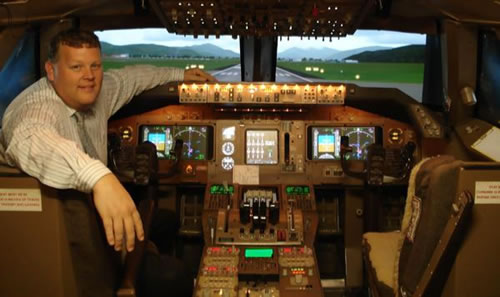 Australas savo sandėlyje įsirengė profesionalų „Boeing 747“ simuliatorių