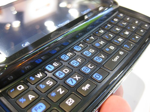 „Samsung“ OLED telefonas