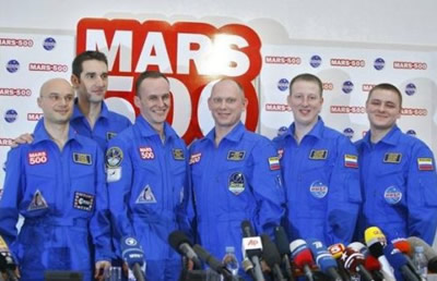 Tarptautinė ekspedicija „atskrido“ į Marso orbitą