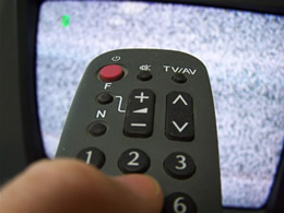 Skaitmeninė televizija Lietuvoje: apribotos transliacijos žada plėtros sąstingį?