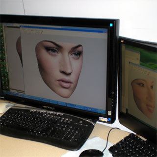 Aktorės Megan Fox veidas demonstruoja mokslininkų kuriamos „CyLab“ programinės įrangos gebėjimą kurti  erdvinius atvaizdus, kuriuos galima peržiūrėti skirtingais kampais