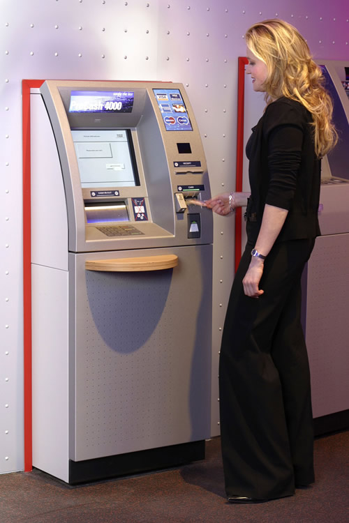 „ProCash 4000“ - naujas itin modernus bankomatas