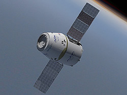 JAV bendrovė „SpaceX“ pranešė apie planuojamą savo kosminio krovininio laivo „Dragon“ skrydžių į Tarptautinę kosminę stotį (TKS) pradžią