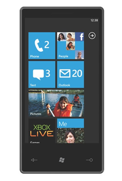Nauja „Microsoft“ operacinė mobiliesiems - „Windows Phone 7“