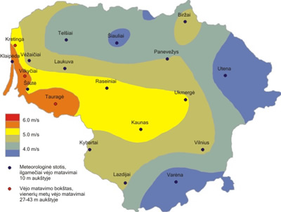 Vėjo atlase skirtingomis spalvomis atvaizduotas vidutinių metinių greičių pasiskirstymas Lietuvos teritorijoje 50 metrų aukštyje
