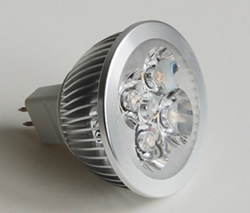 Sumažėjusi LED lempučių savikaina žada naują erą apšvietimo rinkoje