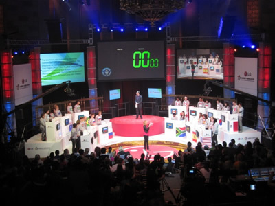 Greičiausi pasaulio SMS rašytojai susigrums trečiajame „LG Mobile Worldcup“ čempionate