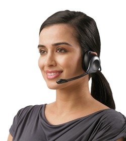 „Logitech“ pristato universalias belaides ausines su mikrofonu