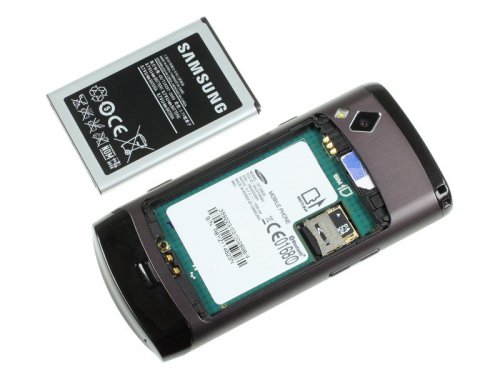 „Samsung Wave“ – atkirtis „Symbian“, „iPhone“ ir „Android“ telefonams