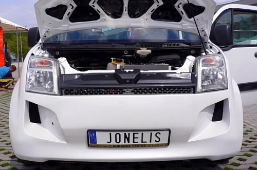 „JonElis“ – verslo projektas, mokslinis darbas ar automano hobis?