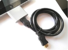 Pirmasis pasaulyje HDMI adapteris „iPad“, „iPhone 4G“ ir „iPod touch 4G“