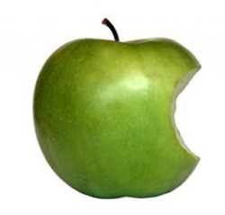 „Apple“ atsisako integruotų SIM sumanymo