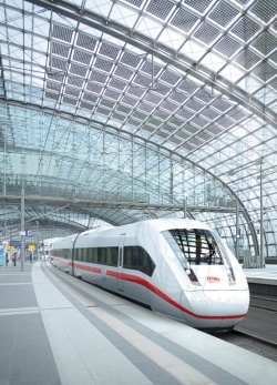 „Siemens“ gamins 300 moderniausių ilgų atstumų traukinių ICx