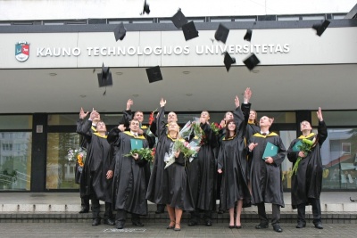 KTU Informatikos fakultete diplomai bus įteikti studentams ir moksleiviams KTU Informatikos fakultete diplomai bus įteikti studentams ir moksleiviams