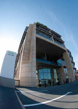HTC investuoja į naująsias Europos ir Jungtinės Karalystės būstines HTC investuoja į naująsias Europos ir Jungtinės Karalystės būstines