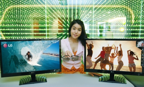 „LG Electronics“ pristato „Cinema 3D“ serijos monitorius