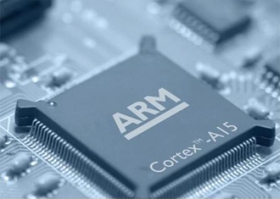 ARM meta iššūkį „Intel“ dominavimui nešiojamuose kompiuteriuose ARM meta iššūkį „Intel“ dominavimui nešiojamuose kompiuteriuose
