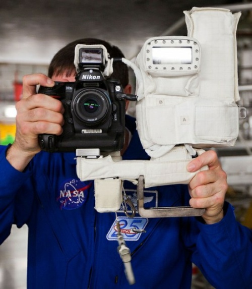 Kaip NASA priverčia fotoaparatus veikti kosmose?