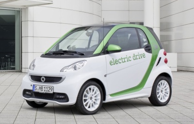 Pristatytas trečios kartos „Smart Fortwo“ elektromobilis Pristatytas trečios kartos „Smart Fortwo“ elektromobilis