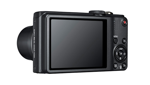 „Samsung WB750“ – kompaktiškas fotoaparatas su galingu objektyvu