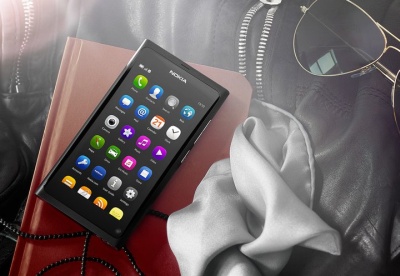 Išmanusis „Nokia N9“ Lietuvoje pasirodys spalį Išmanusis „Nokia N9“ Lietuvoje pasirodys spalį