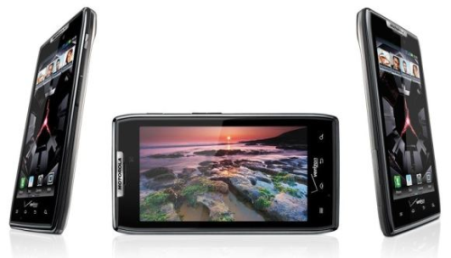 „Motorola Droid RAZR“ – ploniausias išmanusis telefonas, palaikantis 4G ryšį „Motorola Droid RAZR“ – ploniausias išmanusis telefonas, palaikantis 4G ryšį