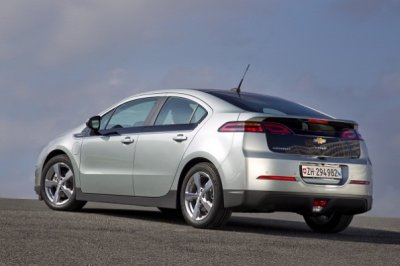 Į antrąjį šimtmetį „Chevrolet“ įriedėjo elektromobiliu Į antrąjį šimtmetį „Chevrolet“ įriedėjo elektromobiliu