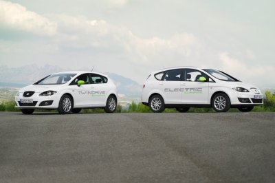 „Seat“ pradės hibrido ir elektromobilio gamybą