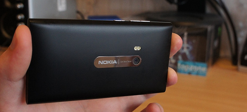 „Nokia N9“ – išmaniųjų telefonų evoliucija?