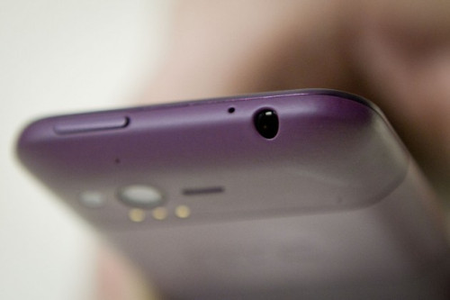 Į dailiąją lytį orientuotas „HTC Rhyme“