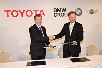 BMW ir TOYOTA bendradarbiaus tobulindami elektromobilių baterijas BMW ir TOYOTA bendradarbiaus tobulindami elektromobilių baterijas