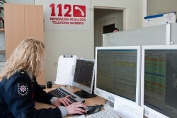 Už melagingus skambučius pagalbos telefono numeriais – administracinė atsakomybė