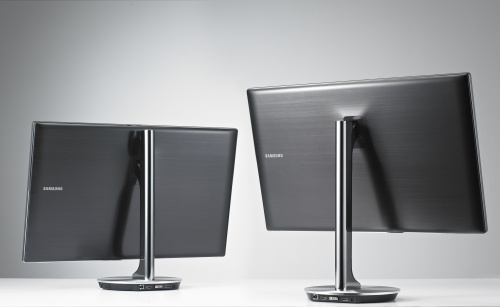 Naujasis 9-serijos „Samsung“ monitorius – profesionalų klasės spalvų kokybė ir itin didelė raiška