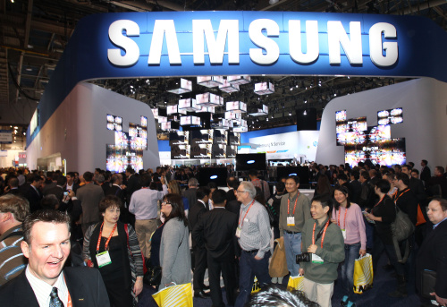Konkurso „Samsung Free the TV 2011“ finalininkai plečia pramogų pasirinkimą