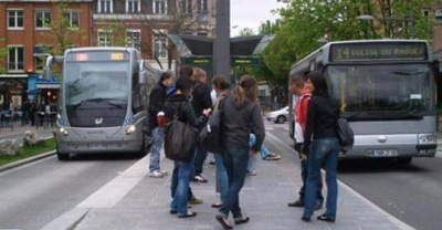 Vilniaus miesto savivaldybėje pristatyta nauja transporto rūšis – „Phileas“ Vilniaus miesto savivaldybėje pristatyta nauja transporto rūšis – „Phileas“