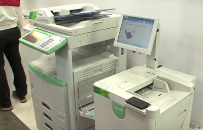 „Toshiba“ pristatė spausdintuvą su popierių plaunančiu toneriu „Toshiba“ pristatė spausdintuvą su popierių plaunančiu toneriu