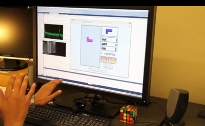 „Microsoft“ išmokė kompiuterį atpažinti prieš ekraną daromus gestus „Microsoft“ išmokė kompiuterį atpažinti prieš ekraną daromus gestus