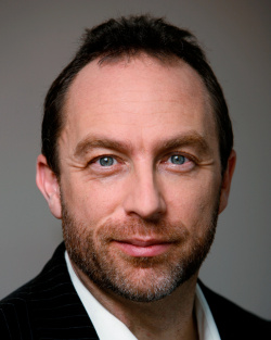 „Wikipedia“ įkūrėjas Jimmy Walesas atvyksta į „LOGIN 2012“