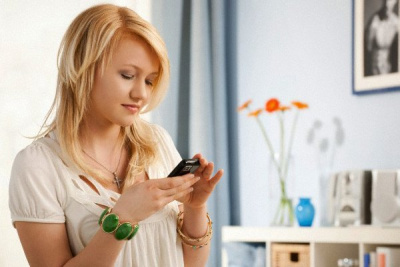 Išmaniųjų telefonų rinkos apimtis 2014 m. pasieks milijardą Išmaniųjų telefonų rinkos apimtis 2014 m. pasieks milijardą