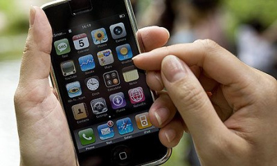 „Apple“ gali tapti savo įrenginių mobiliojo ryšio operatoriumi „Apple“ gali tapti savo įrenginių mobiliojo ryšio operatoriumi