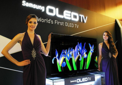 Didelių OLED ekranų „puolimas“ prasidės šių metų vasarą