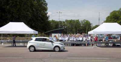 Elektrinis „Renault Zoe“ pagerino Gineso rekordą, per parą nuvažiavęs 1618 km Elektrinis „Renault Zoe“ pagerino Gineso rekordą, per parą nuvažiavęs 1618 km