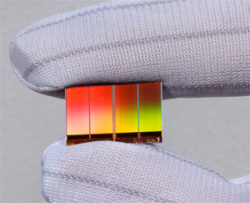 „SanDisk“ švenčia 25-tąjį „NAND Flash“ atminties gimtadienį