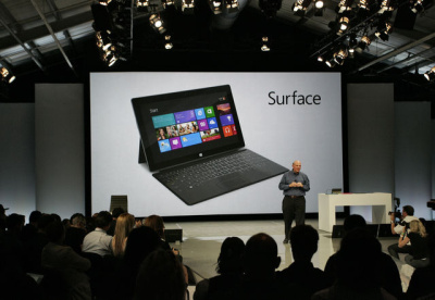„Microsoft Surface“ teks konkuruoti su „iPad“ 32 GB versija „Microsoft Surface“ teks konkuruoti su „iPad“ 32 GB versija